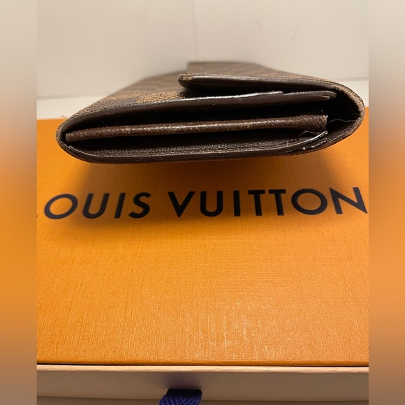Louis Vuitton, Sarah wallet - Picture 6 of 16